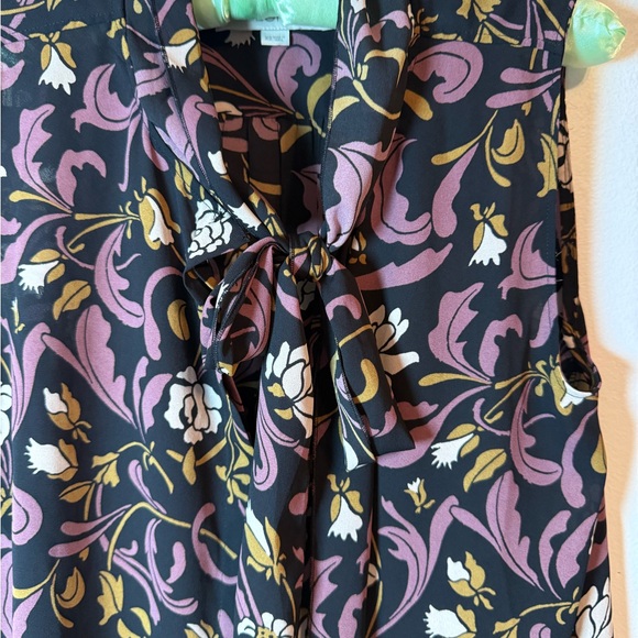 LOFT Black and Pink Floral Blouse - Picture 2 of 6
